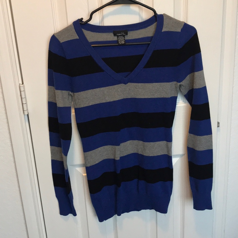 Rue 21 long sleeve shirt
